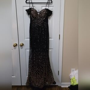 Elegant Black and Rose Gold Sequin Gown